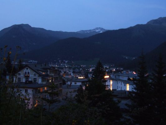 Blick auf Davos, Standort: vor dem Hotel Pischa
